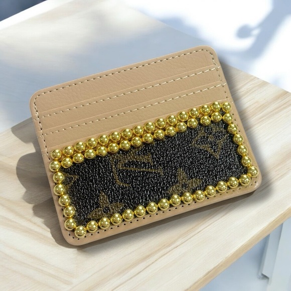 Upcycled repurposed Card Holder - Picture 1 of 7